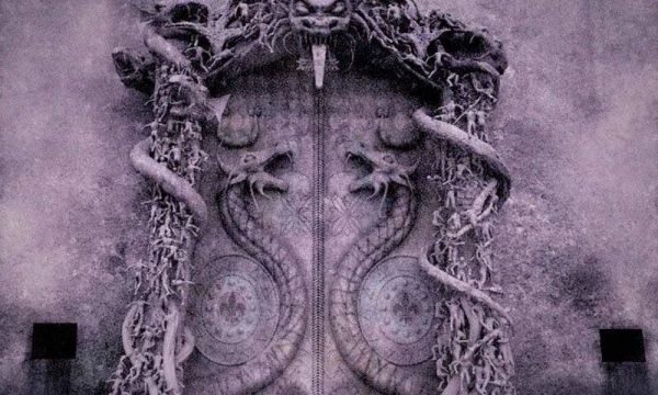 Дверь в храме Падманабхасвами