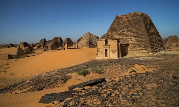 Царство карликовых пирамид