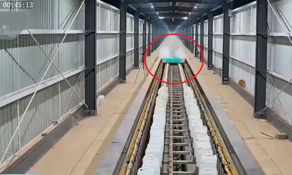 От 0 до 700 км/ч за 2 секунды &mdash; китайцы установили рекорд для транспорта на магнитной подушке